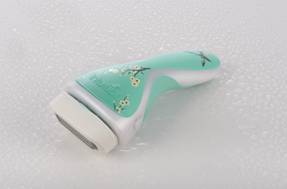 Schick Intuition Limited Edition Razors 02