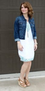 White Summer Dress - This dress is perfect for an outdoor casual wedding, garden party or wear it out to dinner when you know you'll be seated outside. It's fully lined, sits just at the knee and very comfortable. Click through to see where to purchase. White Summer Dress - This dress is perfect for an outdoor casual wedding, garden party or wear it out to dinner when you know you'll be seated outside. It's fully lined, sits just at the knee and very comfortable. Click through to see where to purchase.