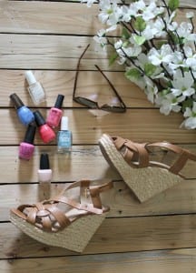 If you're anything like me, when the weather warms up and it's time to break out those sandals, you take one look at your feet and groan. From the fact they've been covered up all winter with socks and shoes to the cold air that's dried them out, our feet are always in need of (and ready for!) some TLC come spring and summer. Here's how to get your feet sandal ready! If you're anything like me, when the weather warms up and it's time to break out those sandals, you take one look at your feet and groan. From the fact they've been covered up all winter with socks and shoes to the cold air that's dried them out, our feet are always in need of (and ready for!) some TLC come spring and summer. Here's how to get your feet sandal ready!