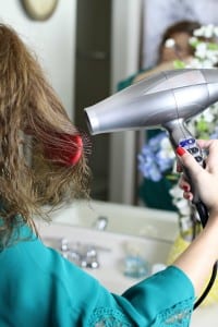 Are you looking for anti-aging hair care tips? Join me and celebrity stylist Jill Crosby as she shares some tips on hair styling, thinning hair and more. Are you looking for anti-aging hair care tips? Join me and celebrity stylist Jill Crosby as she shares some tips on hair styling, thinning hair and more.