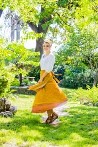 Are you looking for unique ideas for senior pictures? These 15 ideas for girls include fun poses, outfits and show you how to capture your subject's personality. These were all shot in Austin, Texas by Zac Franklin photography. Are you looking for unique ideas for senior pictures? These 15 ideas for girls include fun poses, outfits and show you how to capture your subject's personality. These were all shot in Austin, Texas by Zac Franklin photography.