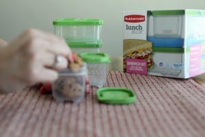 Lunch packing tips: 5 tips to creating a lunch packing station that saves you time Lunch packing tips: 5 tips to creating a lunch packing station that saves you time