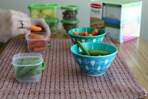 Lunch packing tips: 5 tips to creating a lunch packing station that saves you time Lunch packing tips: 5 tips to creating a lunch packing station that saves you time