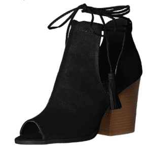 The summer to fall transition can be tricky when it comes to getting dressed. If you're like me, you really want to start wearing those fall trends but it's still quite hot outside. One way to beat the heat and wear those fall finds is with a great pair of summer to fall transitional shoes. The summer to fall transition can be tricky when it comes to getting dressed. If you're like me, you really want to start wearing those fall trends but it's still quite hot outside. One way to beat the heat and wear those fall finds is with a great pair of summer to fall transitional shoes.