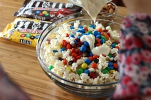 Football party ideas - snacks, table decor and party bags. Football party ideas - snacks, table decor and party bags.