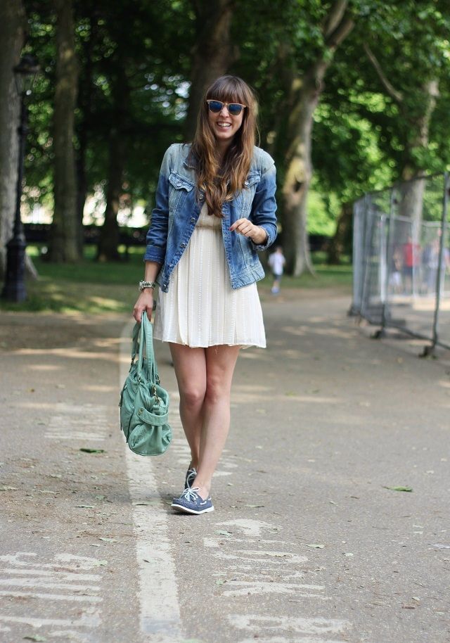 Cute Outfit Ideas Featuring The Denim Jacket