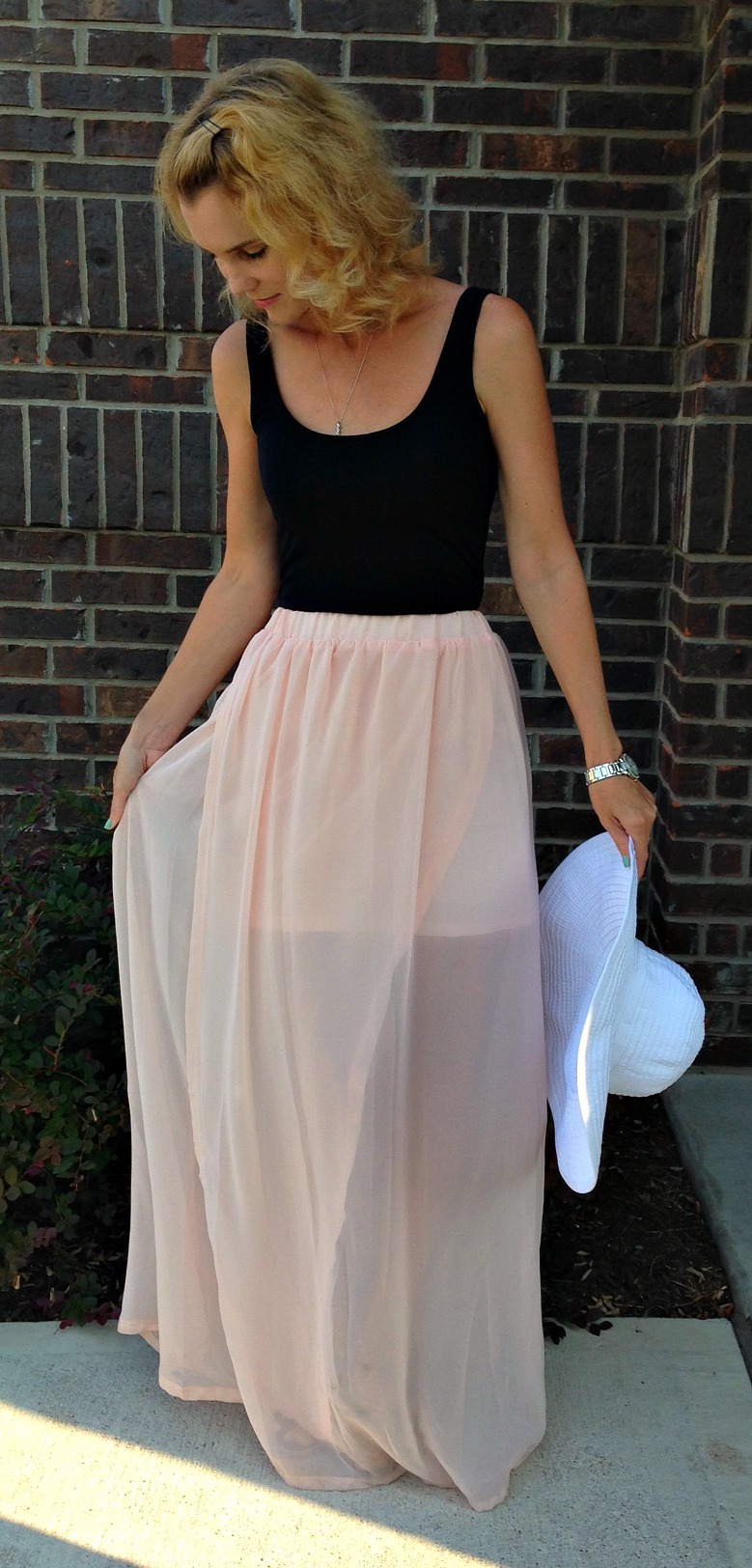 Lookbook Pink Maxi Skirt