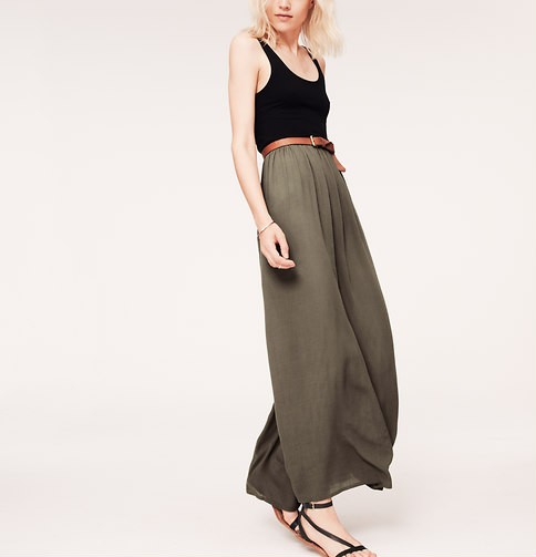 Lou & Grey Crinkle Maxi Dress, olive green maxi dress, cute outfit ideas for fall