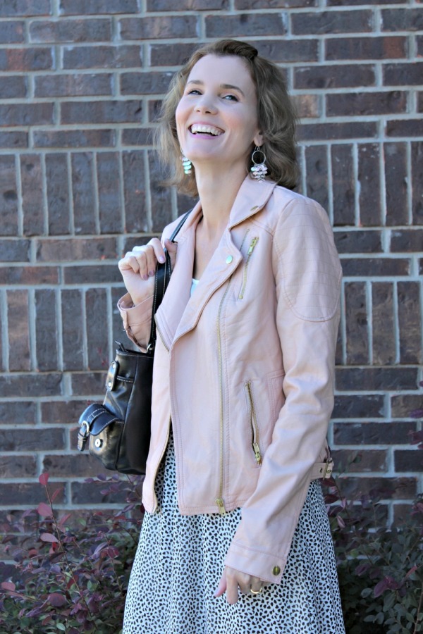 Pink Leather Jacket Outfit Ideas 03