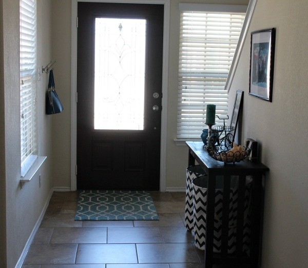 Entry Way Room Refresh 02