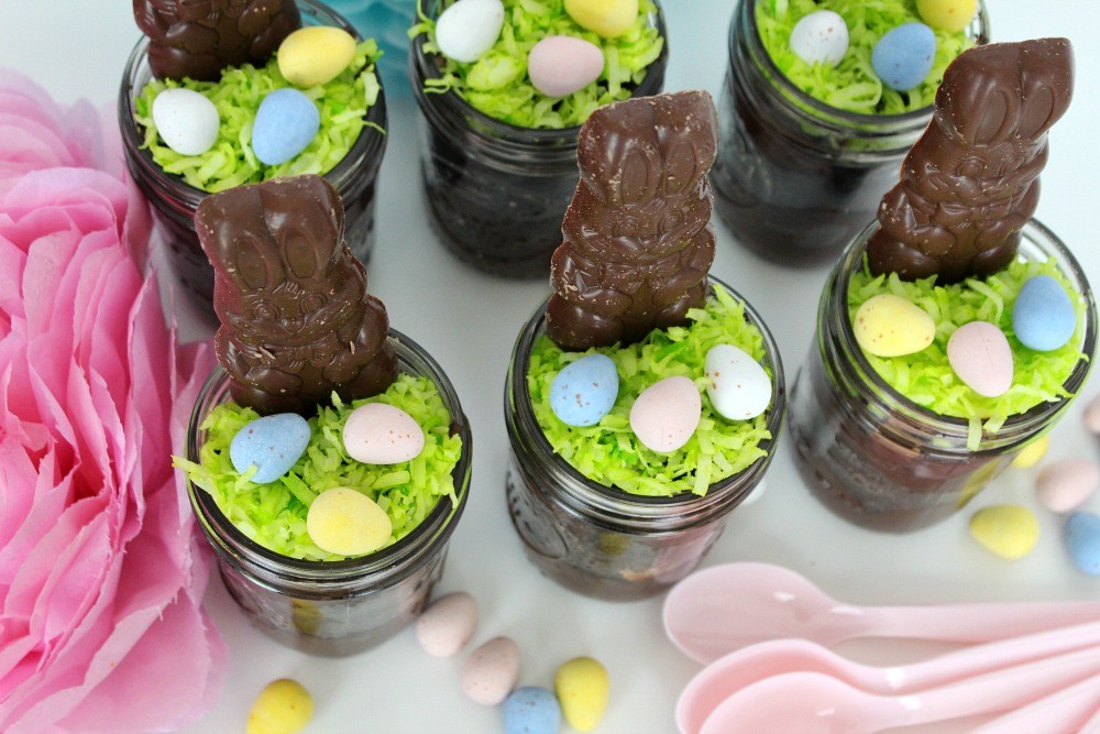 An Easy & Delicious Easter Dessert Using Classic and New ...