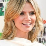 Best-Medium-Length-Hairstyles-28