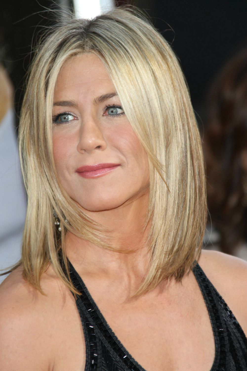 We're celebrating Jennifer Aniston's 50th birthday and 5 of her iconic  hairstyles - Good Morning America