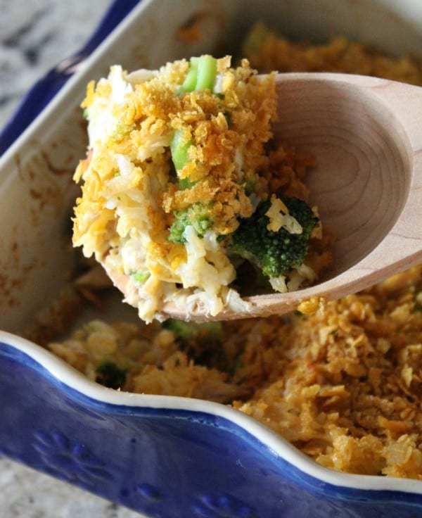 Looking for some easy rotisserie chicken recipes? This Cheesy Chicken, Broccoli & Rice Casserole is so easy to prepare for a weeknight meal. Just shred the chicken, add rice, broccoli and a special sauce and you're good to go. How does it taste? As good as it looks!