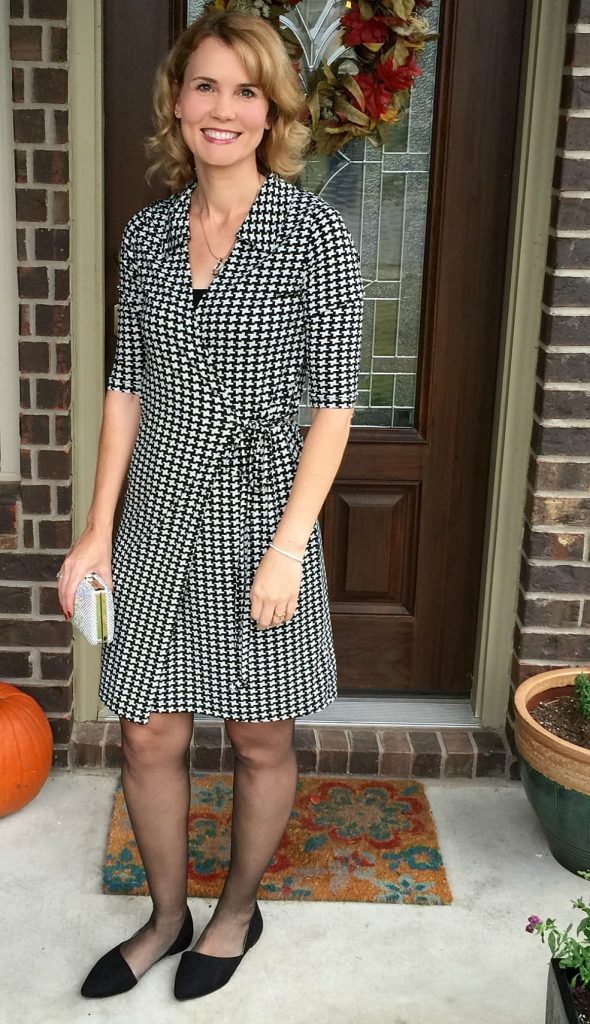 Are you on the hunt for wrap dress outfits? This dress arrived in my LeTote and I am in love. It's the perfect wrap dress! See how I styled it with three different pairs of shoes.