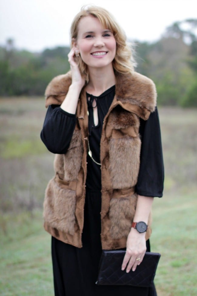 These fur vest outfit ideas will give some wardrobe inspiration, plus keep you stylishly warm. See how fashion bloggers style a fur vest!