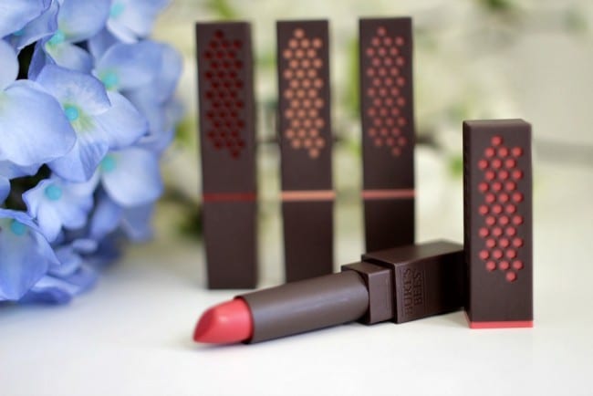 Burt's Bees lipstick colors - a lipstick that loves you back. These lipsticks hydrate and moisture your lips for 8 hours, come in 14 gorgeous shades and are made with ingredients you can actually pronounce!