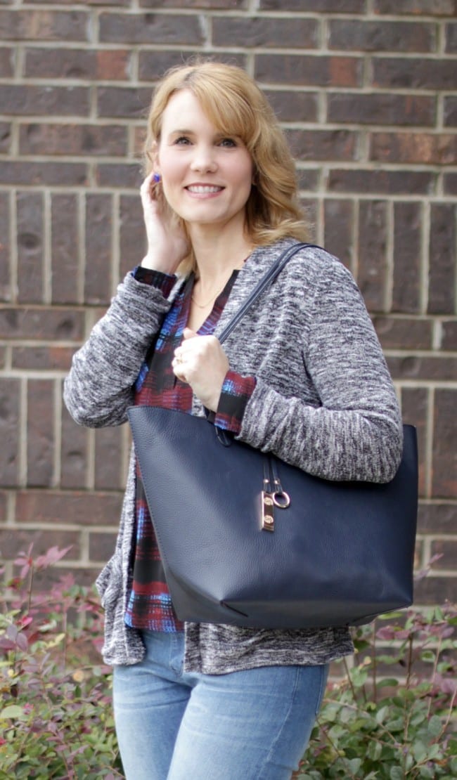 When asked what some of the essentials are for a woman's wardrobe, one of my answers is the perfect tote bag. This Vegan Leather one has all the basic requirements that I love.