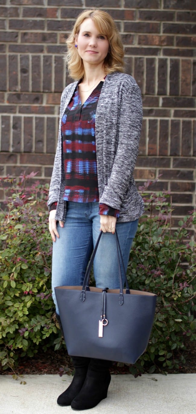 When asked what some of the essentials are for a woman's wardrobe, one of my answers is the perfect tote bag. This Vegan Leather one has all the basic requirements that I love.