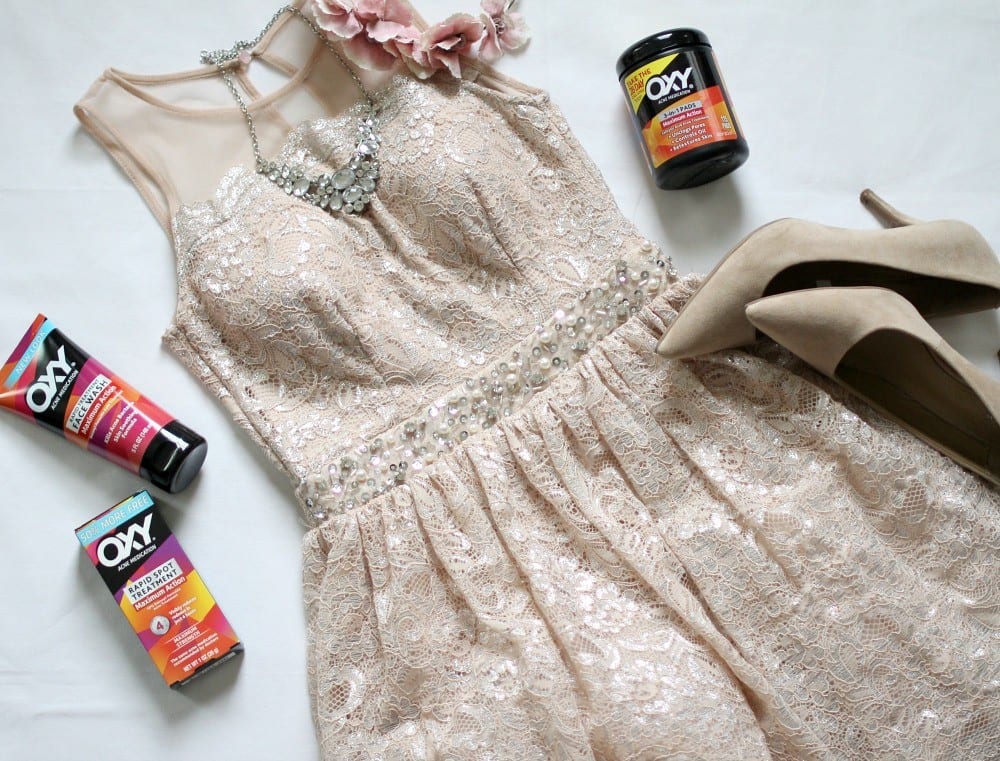 How to get clear skin for prom -- You're searching for the perfect dress or tux, thinking of creative ways to ask your date or planning a fun night with just the girls. Part of that prep includes making sure your skin is looking its best and I have just the product for you! How does 28 days to clearer skin sound? Perfect. Let's get started.