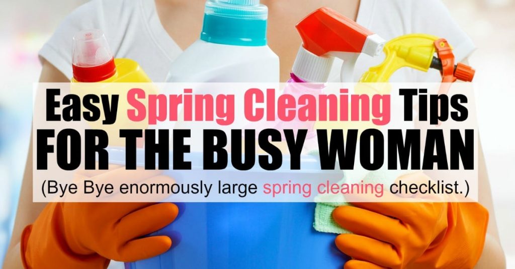 Does the term 'spring cleaning' make your eye twitch, your heart beat a little faster and send your energy level way down? I hear ya. Me too. It's not that I hate to clean and my home isn't super messy, but when I start looking at spring cleaning tips and checklists, it stresses me out! Here's how I tackle spring cleaning so it fits in with my busy life.