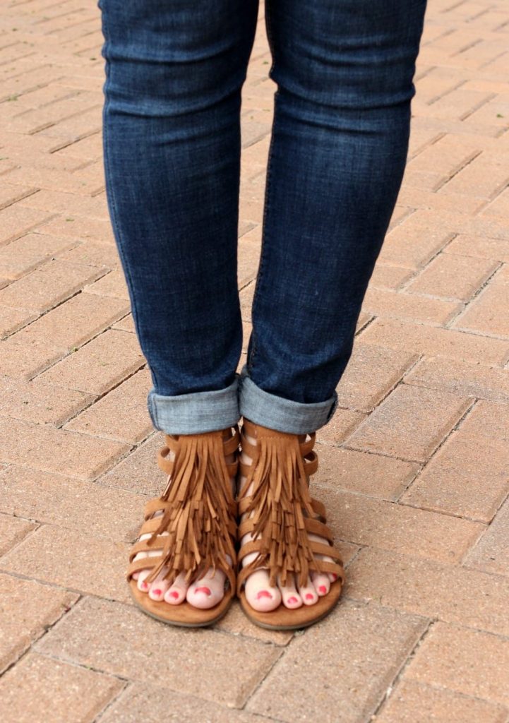 Boho fashion is all about fringe, raw edges, woven fabrics and gladiator sandals. It's a trend that I love and can fully embrace. It's also a trend that transcends all seasons and ages. 