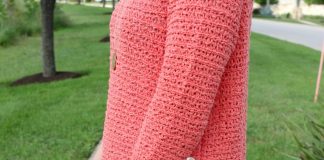 Spring fashion: pair coral and white together for a crisp spring outfit idea that looks great on any skin tone.