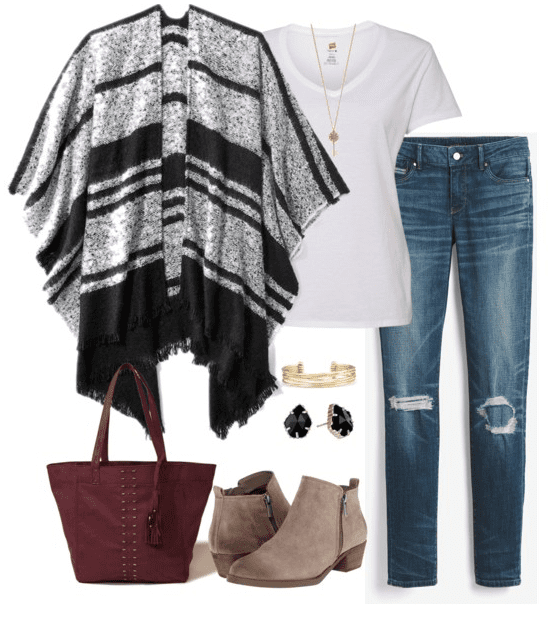 How to Put Together a Poncho Outfit + Outfit Ideas