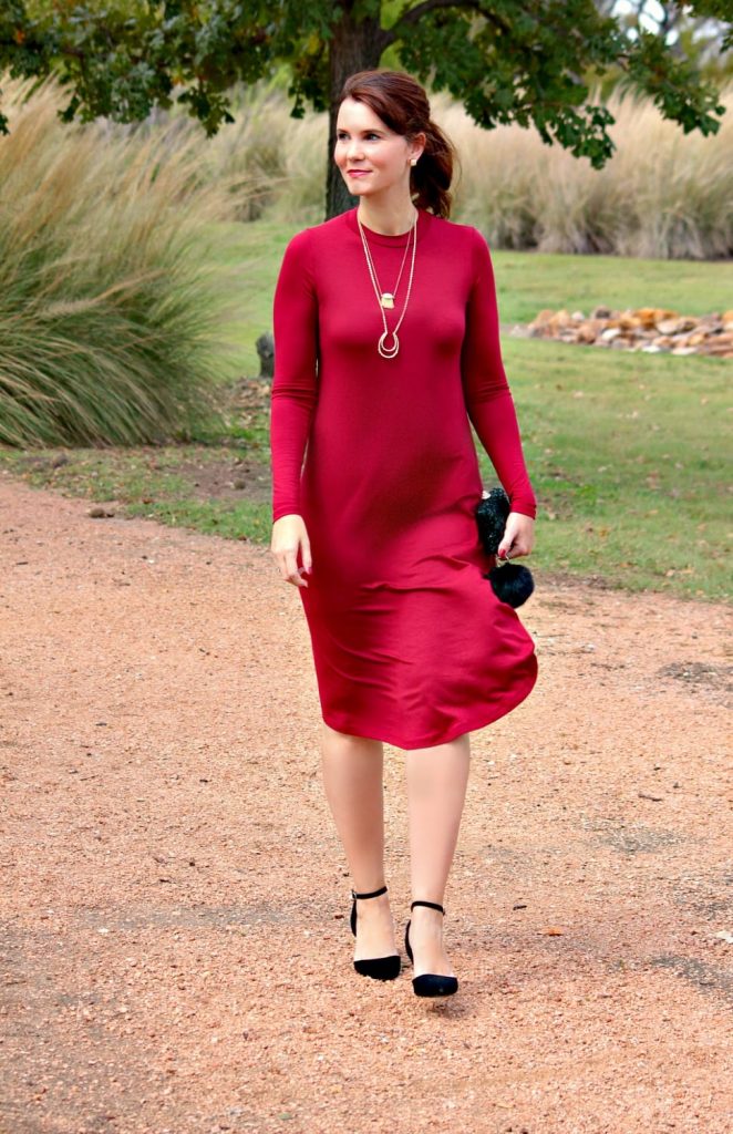 Women's fall fashion - The Remi Long Sleeve Swing dress is the perfect fall wardrobe staple. It can be styled a dozen different ways, comes in 17 colors and is so soft. I love this dress! And this burgundy color is incredible.