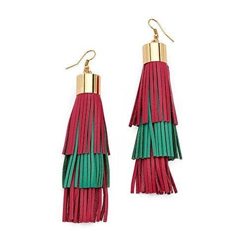 If you're looking for an easy and fun way to help elevate your style this spring and summer, tassel earrings and necklaces are the way to go. Add a pinch of bohemian to your everyday outfits and create looks you love.