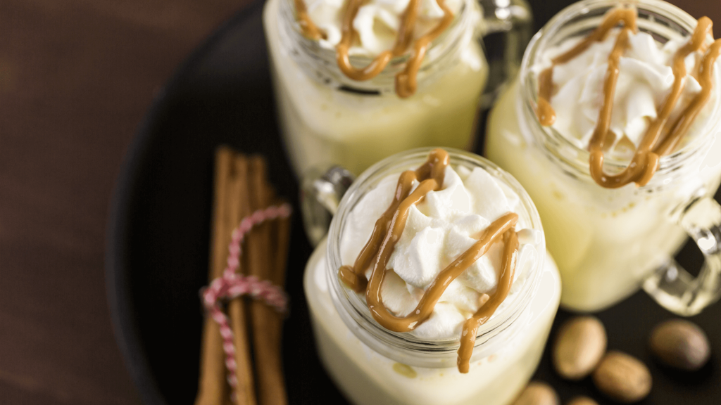 18 Holiday Drinks Everyone Will Love